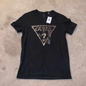 Guess V-neck Shirt